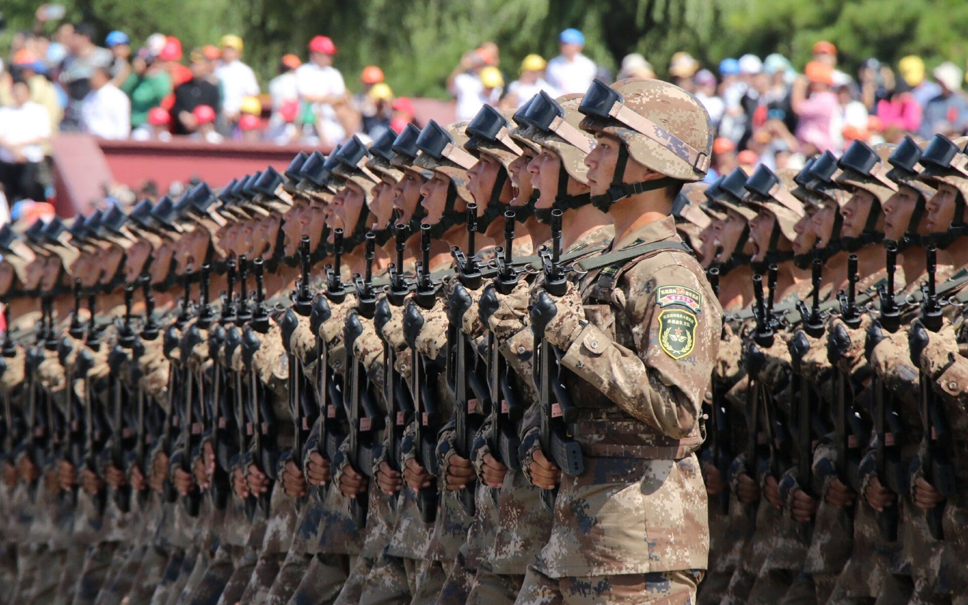 塞内加尔强势踏平瑞士,巴斯托尼完美演绎防守艺术