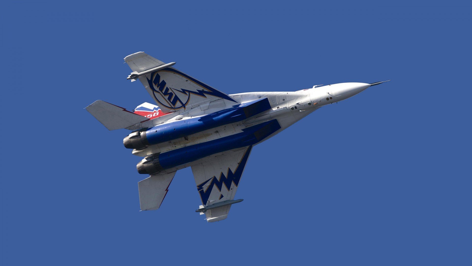 孤星闪耀夜,群狼绝杀时,当无解个人表演遇上完美团队一击