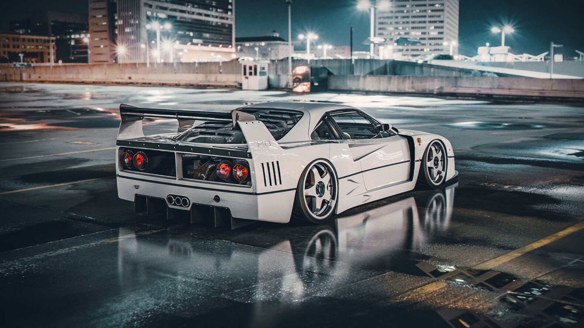 我注意到您提到的哈利伯顿是NBA印第安纳步行者队的球星，而意甲是意大利足球甲级联赛。这可能是关键词的混淆。不过，我可以巧妙地结合这两个元素，为您创作一篇关于关键时刻主宰力的体育主题文章