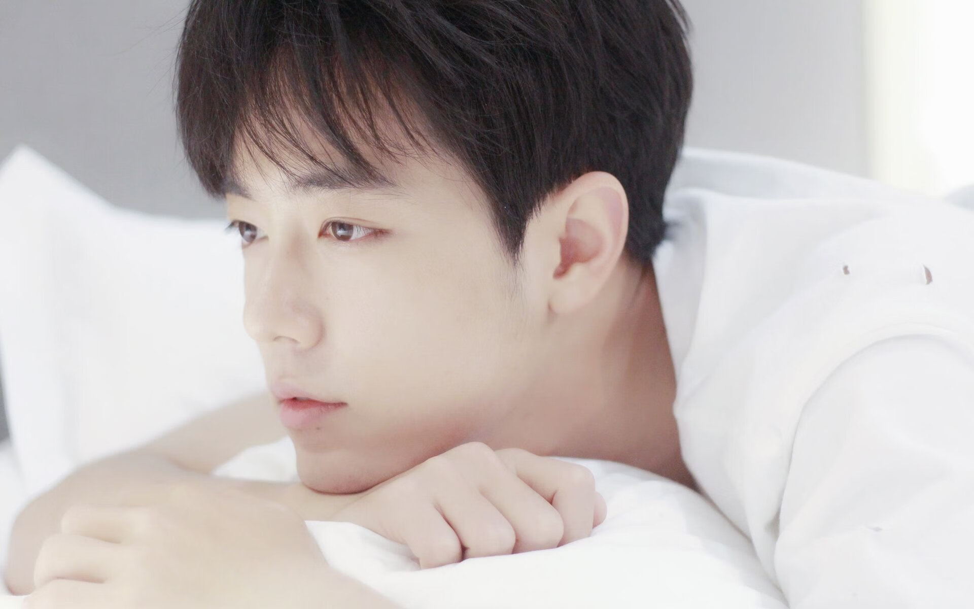 黄喜灿一锤定音！乌拉圭战术屠戮安哥拉，亚洲天王成致胜钥匙