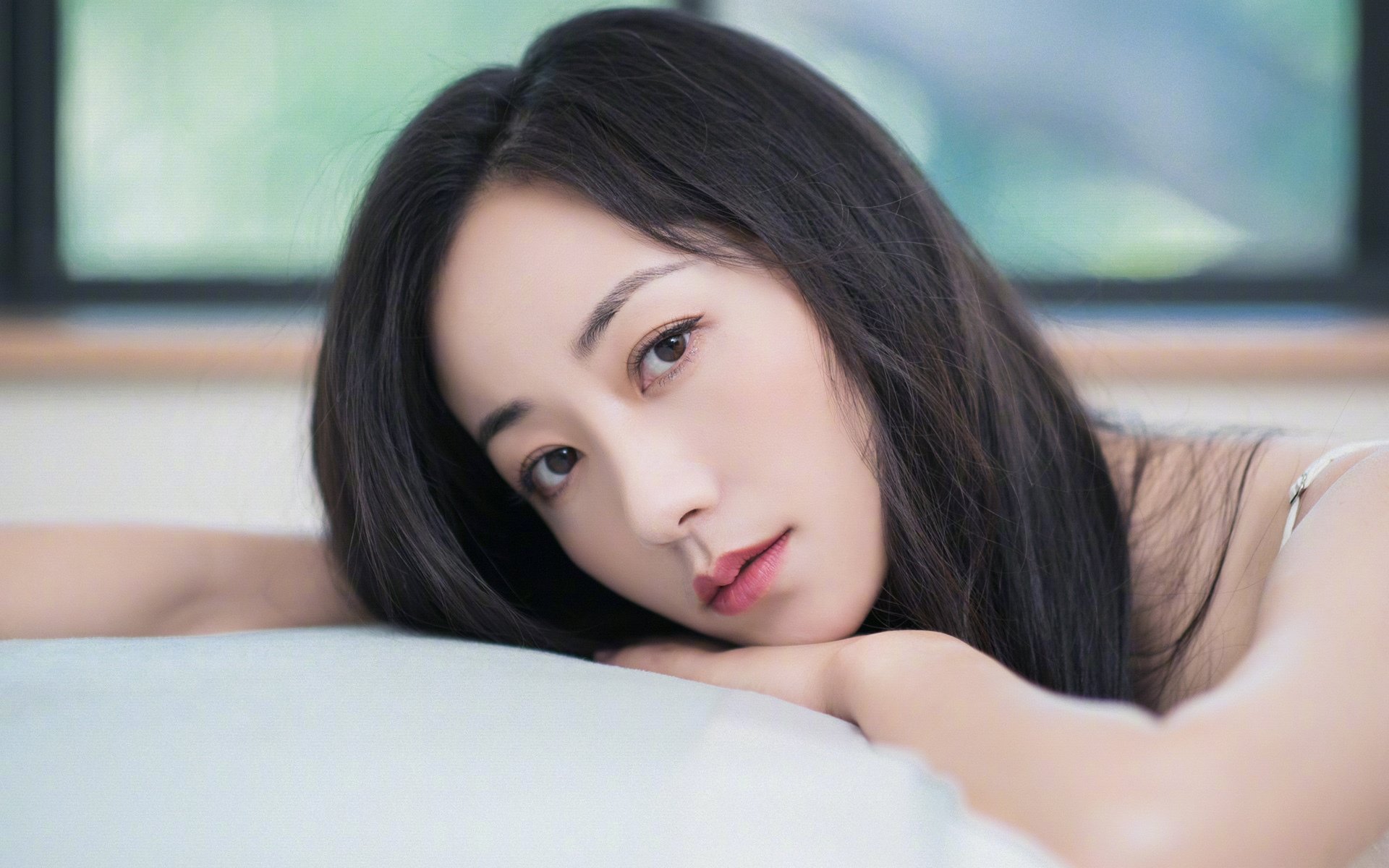 红白之刃刺穿南亚象群，2026世界杯E组焦点战，格列兹曼大师级表现引领波兰力克泰国